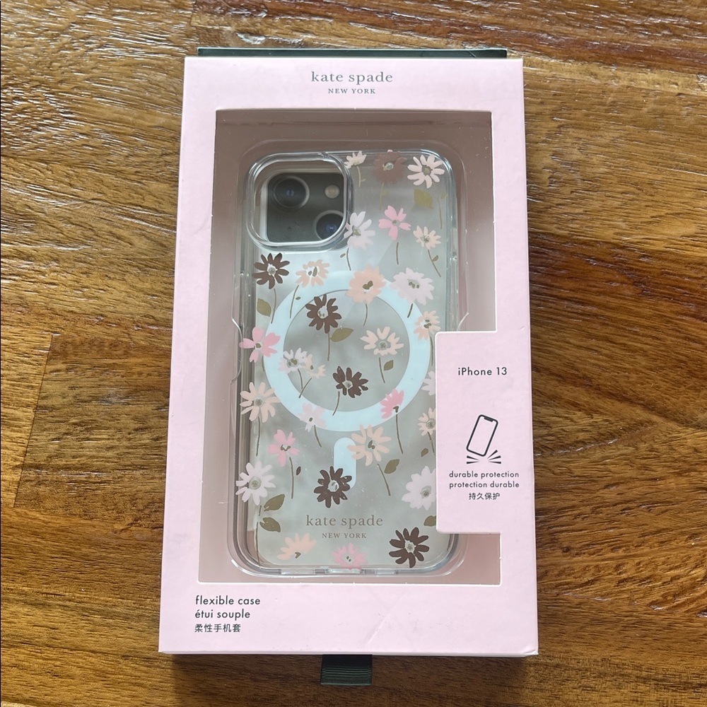 NIB Kate Spade iPhone 13 Flexible MagSafe Case